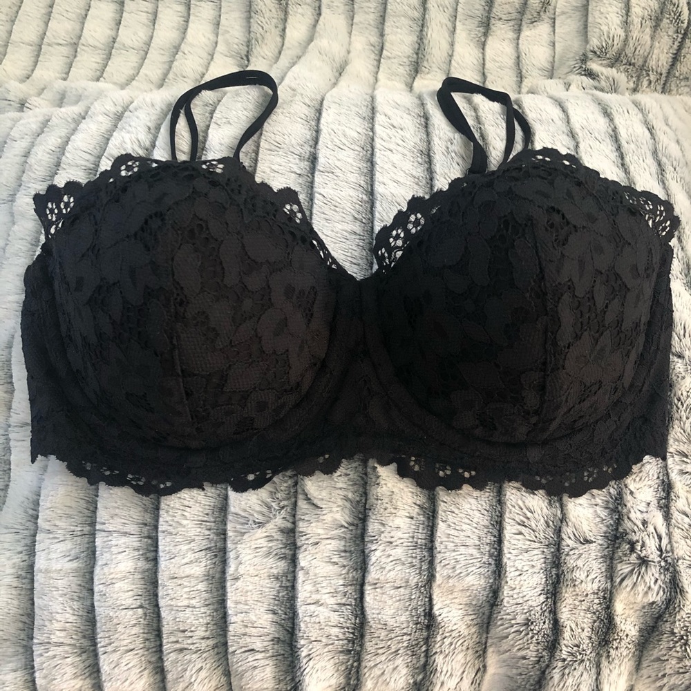Victoria’s Secret Multi-Way Strapless Bra